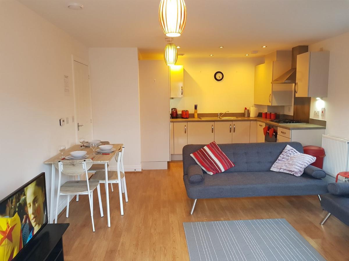 Vetrelax Chelmsford Apartment Екстер'єр фото